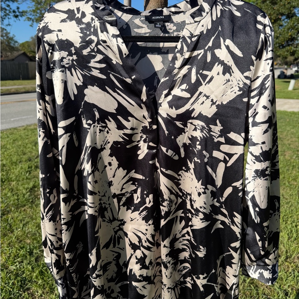 Alfani Black and Cream Floral Print Blouse